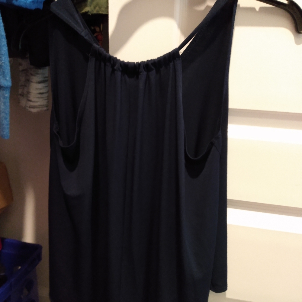 Sleeveless blouse